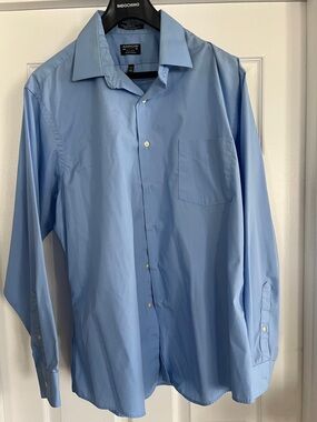 Arrow Men's Sky Blue Dress Shirt with Chest Pocket